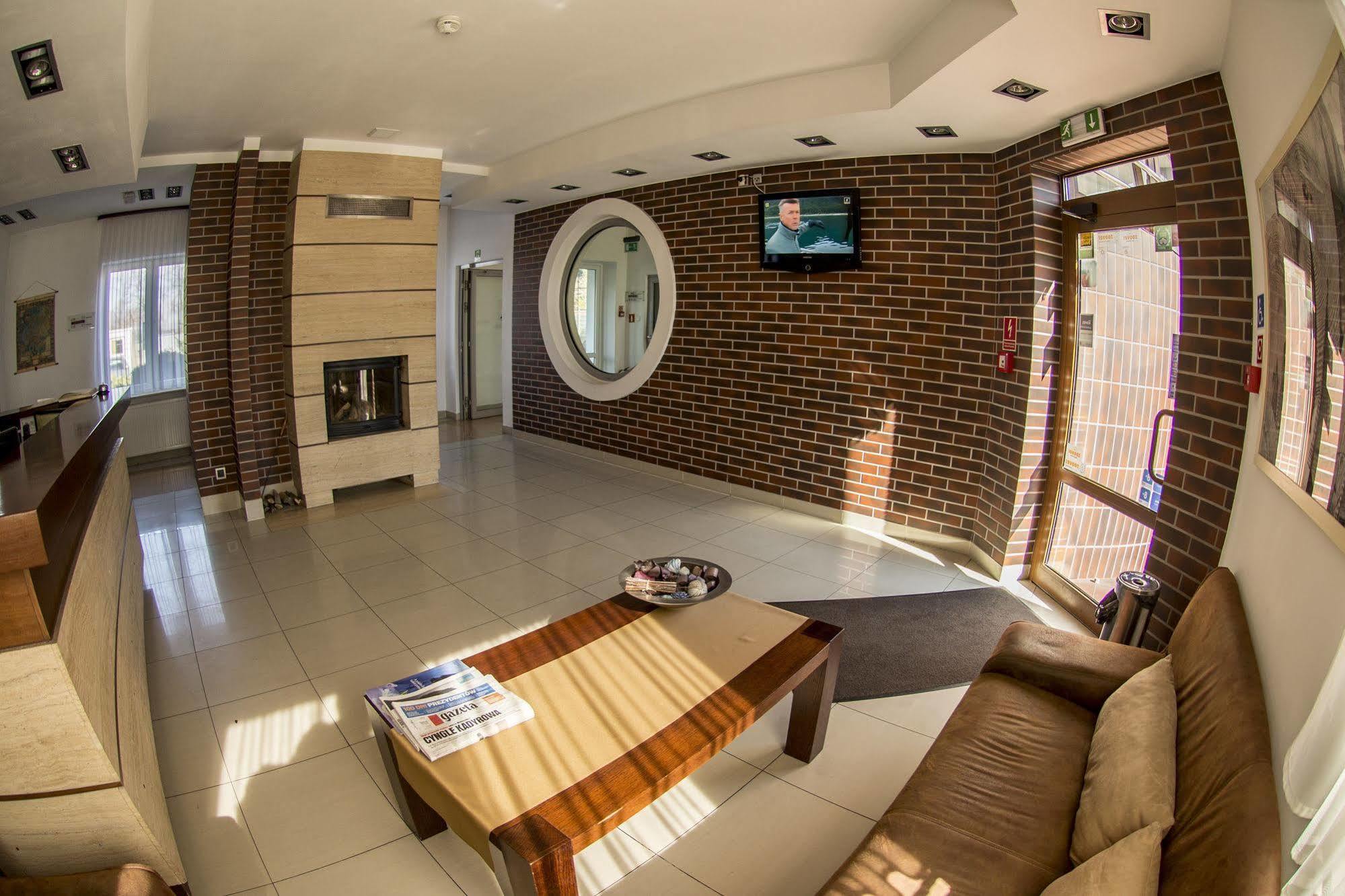 Hotel Olecki Oswiecim Bagian luar foto