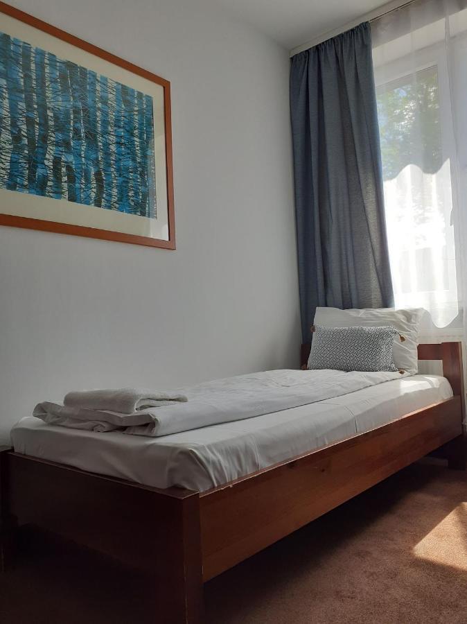 Hotel Olecki Oswiecim Bagian luar foto
