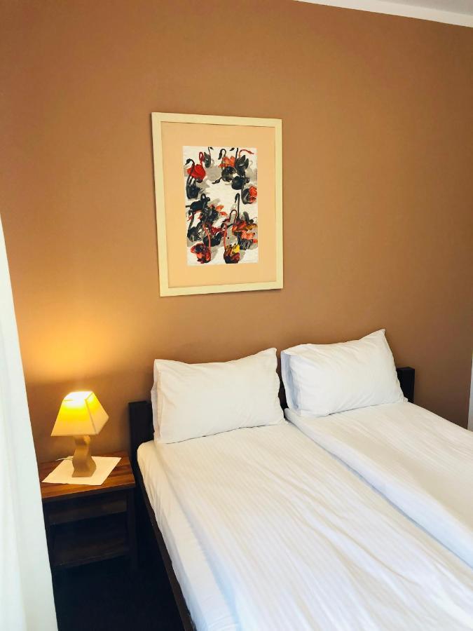 Hotel Olecki Oswiecim Bagian luar foto