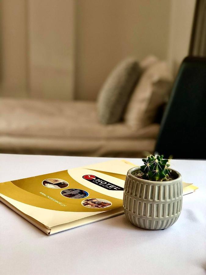 Hotel Olecki Oswiecim Bagian luar foto